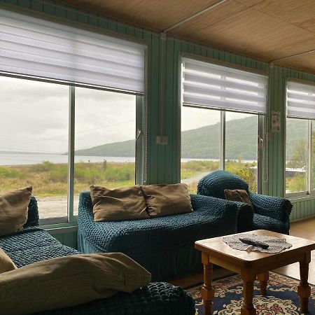Hosteria Ensenada Puerto Puyuguapi Buitenkant foto